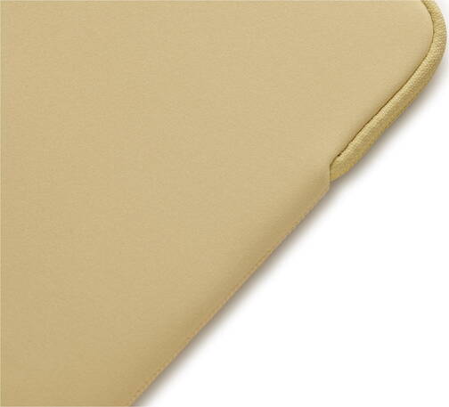 Trunk-Neopren-Sleeve-MB-Air-15-M4-2025-Chardonnay-04.jpg