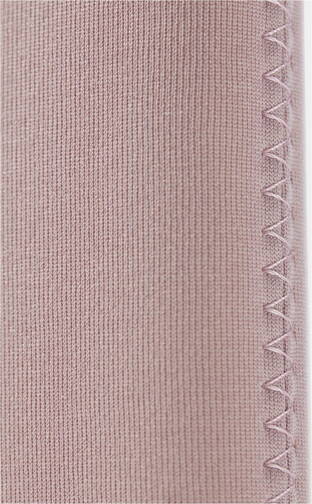 Trunk-Neopren-Sleeve-MB-Pro-14-M4-2024-Antique-Roses-altrosa-04.jpg