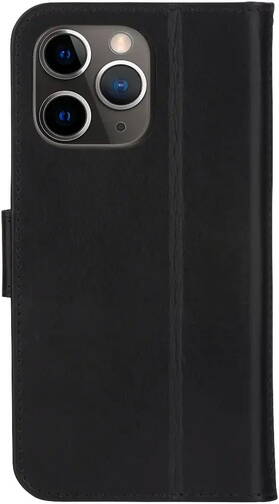 dbramante-Wallet-Copenhagen-Slim-iPhone-13-Pro-Schwarz-04.jpg