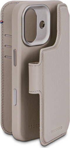 Decoded-Leder-Wallet-2-in-1-mit-MagSafe-iPhone-17-Clay-03.jpg
