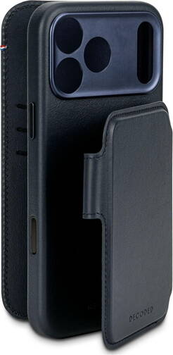 Decoded-Leder-Wallet-2-in-1-mit-MagSafe-iPhone-17-Pro-Blau-03.jpg