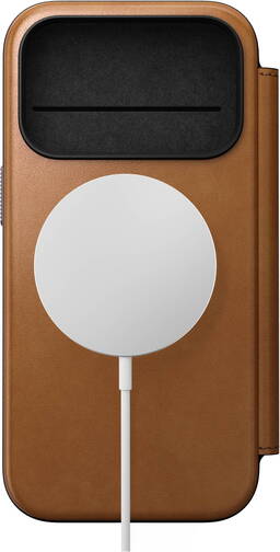 Nomad-Modernes-Leder-Folio-mit-MagSafe-iPhone-17-Pro-English-Tan-04.jpg