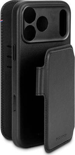 Decoded-Leder-Wallet-2-in-1-mit-MagSafe-iPhone-17-Pro-Max-Schwarz-03.jpg