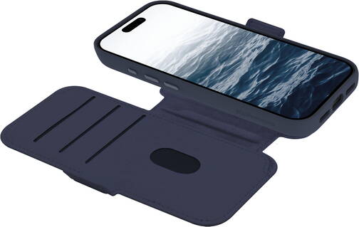 dbramante-Wallet-Lynge-iPhone-17-Pro-Tiefseeblau-04.jpg
