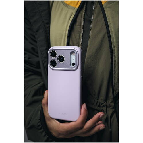 Decoded-Silikon-Case-mit-MagSafe-iPhone-17-Pro-Lavendel-02.jpg