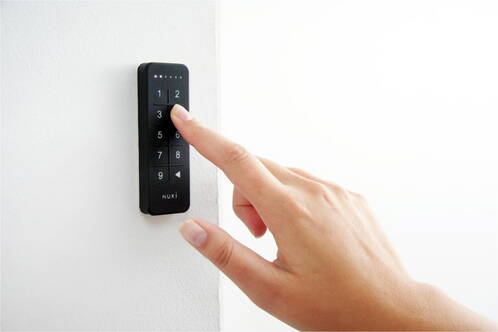 Nuki-Keypad-Erweiterung-zu-Nuki-Smart-Lock-02.jpg