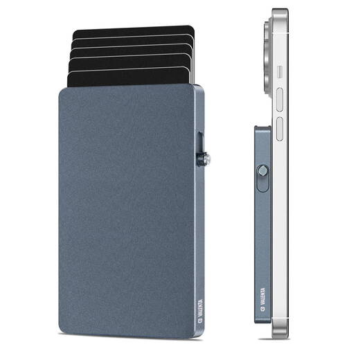 Valenta-Cardprotector-Aluminium-MagSafe-Blau-Grau-04.jpg