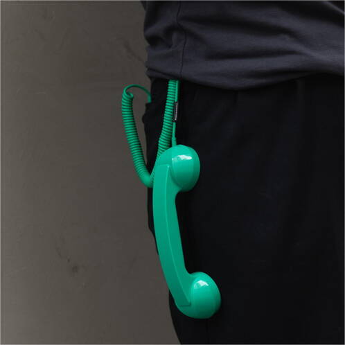 Native-Union-Pop-Phone-Telefonhoerer-Seegruen-04.jpg Native-Union-Pop-Phone-Telefonhoerer-Seegruen-04.jpg