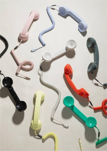 Native-Union-Pop-Phone-Telefonhoerer-Seegruen-05.jpg Native-Union-Pop-Phone-Telefonhoerer-Seegruen-05.jpg