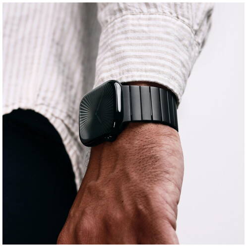 Vonmaehlen-Link-Bracelet-Pro-2-Titanium-fuer-Apple-Watch-44-45-46-49-mm-Schwarz-03.jpg Vonmaehlen-Link-Bracelet-Pro-2-Titanium-fuer-Apple-Watch-44-45-46-49-mm-Schwarz-03.jpg