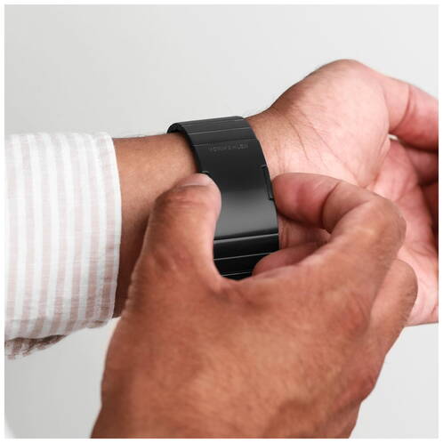 Vonmaehlen-Link-Bracelet-Pro-2-Titanium-fuer-Apple-Watch-44-45-46-49-mm-Schwarz-04.jpg Vonmaehlen-Link-Bracelet-Pro-2-Titanium-fuer-Apple-Watch-44-45-46-49-mm-Schwarz-04.jpg