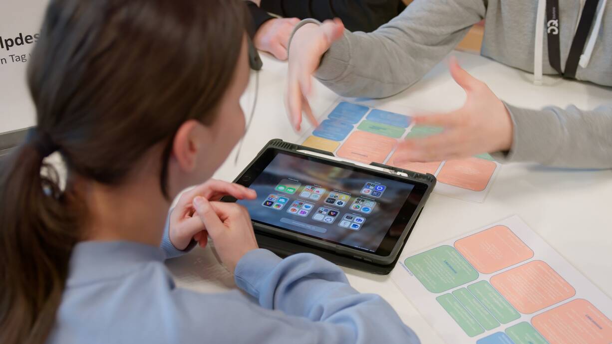 DQ EDU Success Story Baden Final_00_01_04_11-topaz-denoise.jpeg