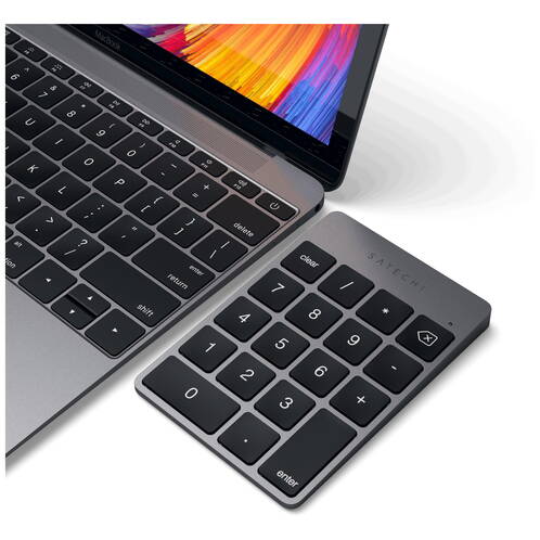 Satechi-Slim-Bluetooth-3-0-Zahlenblock-Space-Grau-02.jpg