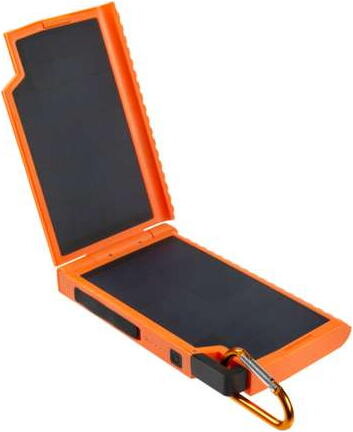Xtorm-Super-Solar-Charger-20-W-USB-3-1-Typ-C-USB-3-0-Typ-A-Solarladegeraet-10-03.jpg