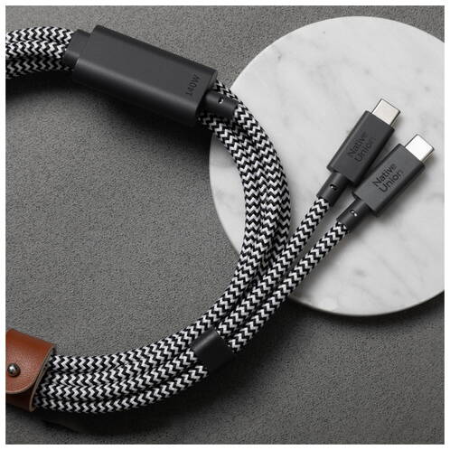 Native-Union-Belt-USB-3-1-Typ-C-auf-USB-3-1-Typ-C-Kabel-2-m-Schwarz-Weiss-04.jpg Native-Union-Belt-USB-3-1-Typ-C-auf-USB-3-1-Typ-C-Kabel-2-m-Schwarz-Weiss-04.jpg