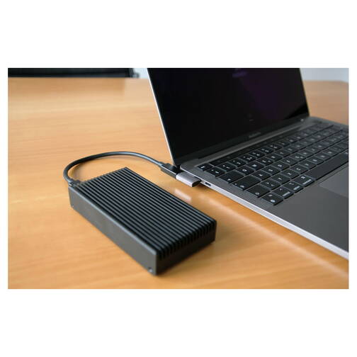 LMP-USB-3-1-Typ-C-auf-USB-3-1-Typ-C-Adapterkabel-Silber-07.jpg