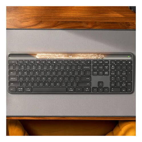 Logitech-Slim-Solar-K980-Wireless-Bluetooth-5-Tastatur-CH-Space-Grau-03.jpg