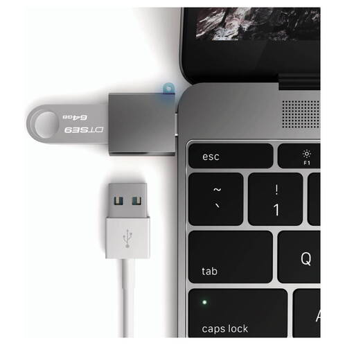 Satechi-USB-3-1-Typ-C-auf-USB-3-0-Typ-A-Adapterkabel-Space-Grau-06.