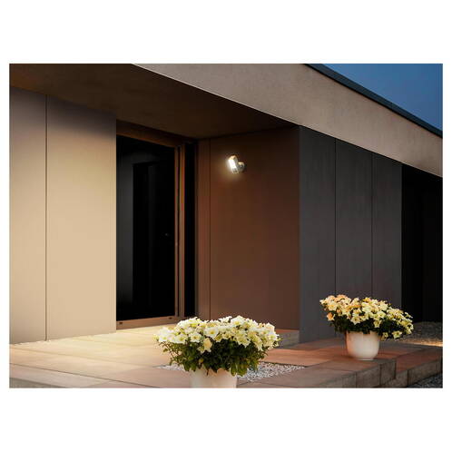 Eve-Smarte-Aussenkamera-mit-Flutlicht-Homekit-Outdoor-Kamera-Weiss-05.jpg