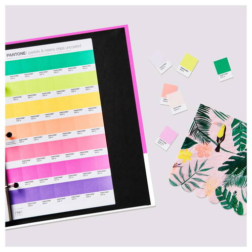 PANTONE-Pastels-Neons-Chips-coated-uncoated-01.jpg