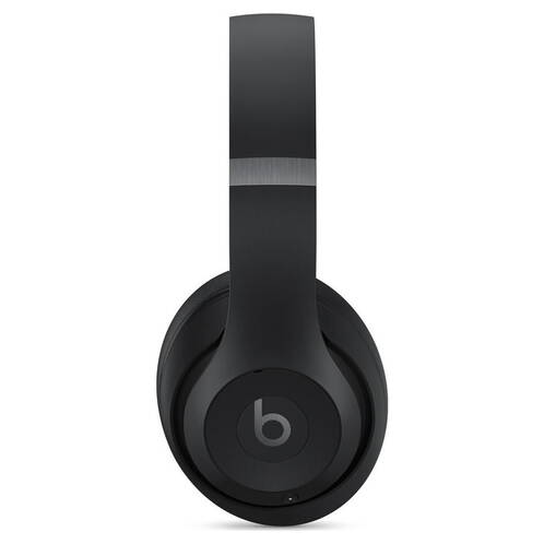 Beats-Studio-Pro-Kopfhoerer-Schwarz-02.jpg