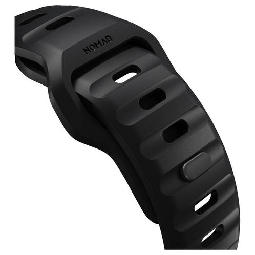 Nomad-Sportarmband-fuer-Apple-Watch-44-45-46-49-mm-Schwarz-05.jpg Nomad-Sportarmband-fuer-Apple-Watch-44-45-46-49-mm-Schwarz-05.jpg