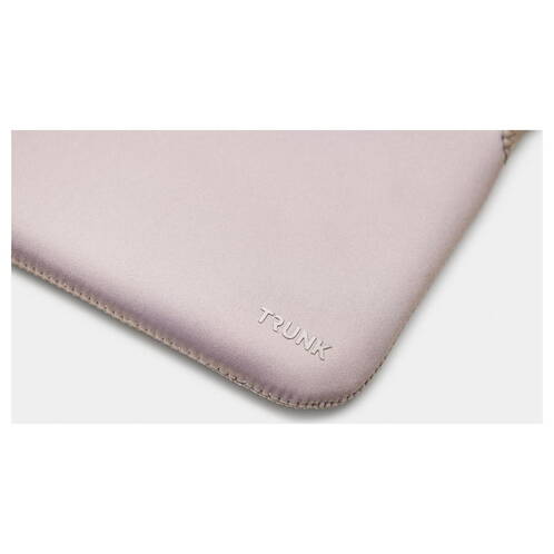 Trunk-Neopren-Sleeve-MB-Air-13-M4-2025-MacBook-Neo-Portabella-04.jpg Trunk-Neopren-Sleeve-MB-Air-13-M4-2025-MacBook-Neo-Portabella-04.jpg