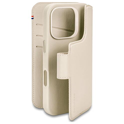 Decoded-Leder-Wallet-2-in-1-mit-MagSafe-iPhone-16-Pro-Clay-03.jpg
