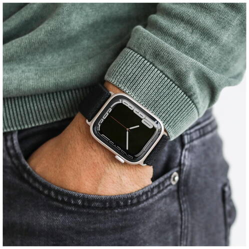 Vonmaehlen-Classic-Nylon-Loop-fuer-Apple-Watch-38-40-41-42-mm-Schwarz-03.jpg