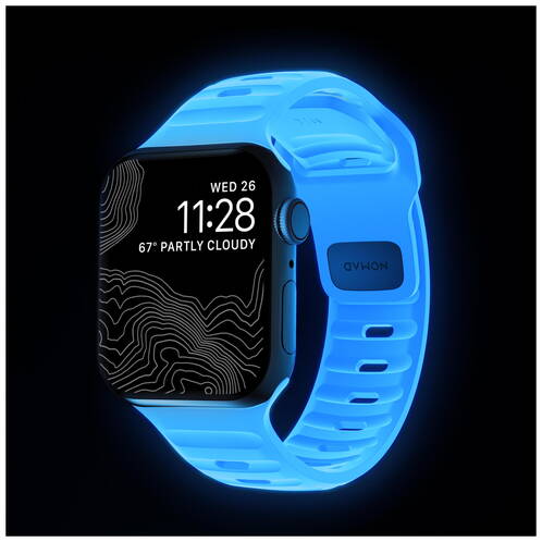 Nomad-Sportarmband-Glow-fuer-Apple-Watch-38-40-41-42-mm-Blau-01.jpg