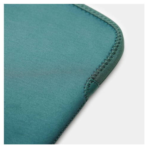 Trunk-Neopren-Sleeve-MB-Air-13-M4-2025-MacBook-Neo-Gruen-02.jpg