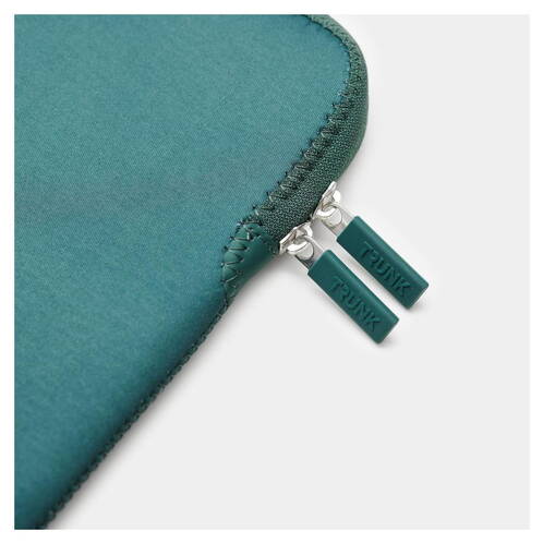 Trunk-Neopren-Sleeve-MB-Air-13-M4-2025-MacBook-Neo-Gruen-03.jpg