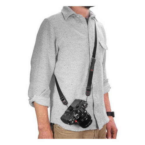 Peak-Design-Leash-Schwarz-06.jpg Peak-Design-Leash-Schwarz-06.jpg