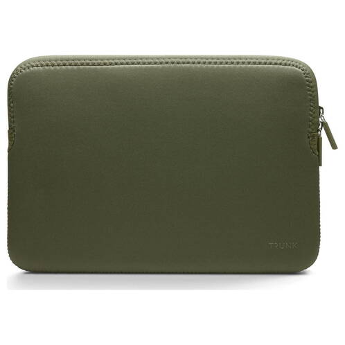 Trunk-Neopren-Sleeve-MB-Pro-14-M5-Pro-2026-Dunkelgruen-04.jpg Trunk-Neopren-Sleeve-MB-Pro-14-M5-Pro-2026-Dunkelgruen-04.jpg