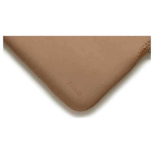 Trunk-Neopren-Sleeve-MB-Pro-14-M5-2025-Taupe-Braungrau-06.jpg