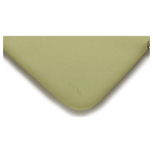 Trunk-Neopren-Sleeve-MB-Air-13-M5-2026-Hellgruen-04.jpg