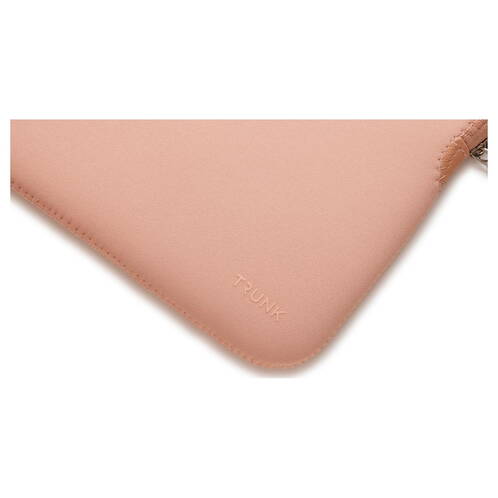 Trunk-Neopren-Sleeve-MB-Air-13-M5-2026-Koralle-05.jpg Trunk-Neopren-Sleeve-MB-Air-13-M5-2026-Koralle-05.jpg