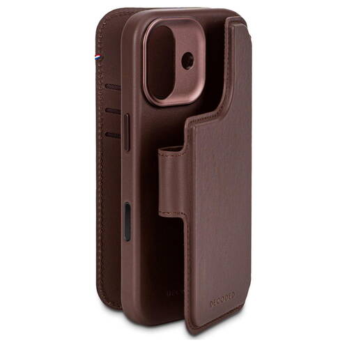 Decoded-Leder-Wallet-2-in-1-mit-MagSafe-iPhone-17-Braun-03.jpg