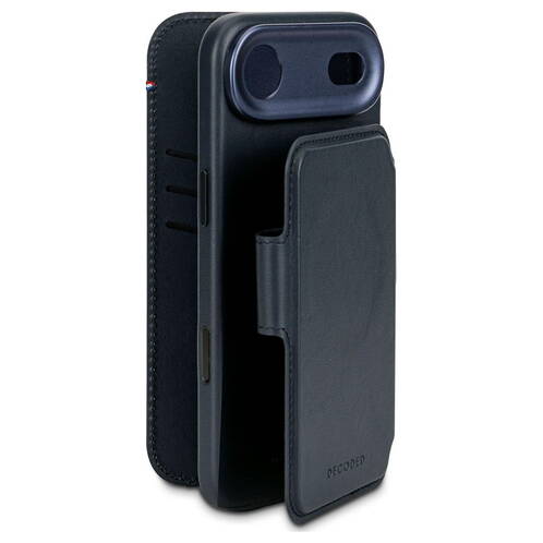 Decoded-Leder-Wallet-2-in-1-mit-MagSafe-iPhone-Air-Blau-03.jpg