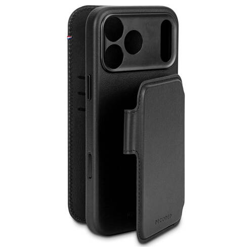 Decoded-Leder-Wallet-2-in-1-mit-MagSafe-iPhone-17-Pro-Max-Schwarz-03.jpg