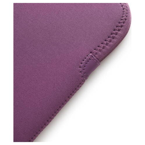 Trunk-Neopren-Sleeve-MB-Air-13-M5-2026-Pflaume-07.jpg Trunk-Neopren-Sleeve-MB-Air-13-M5-2026-Pflaume-07.jpg