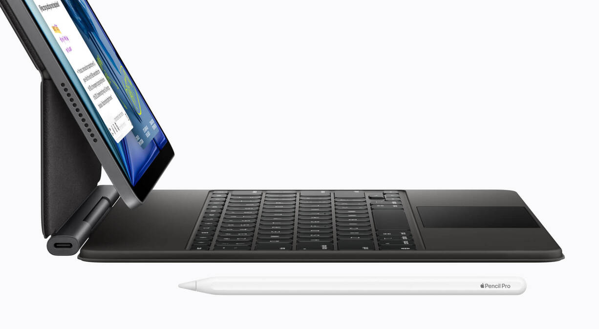 iPad Air M4 mit Magic Keybord und Apple Pencil Pro