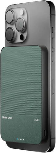 Native-Union-ReClassic-Magnetische-SSD-25-W-USB-3-1-Typ-C-Qi2-25W-Power-Bank-03.jpg