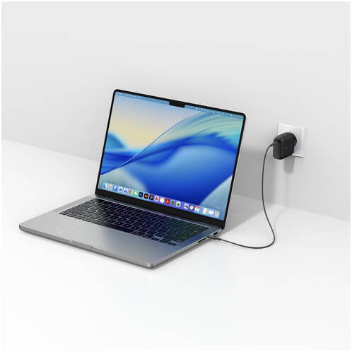 BELKIN-BoostCharge-100-W-USB-C-Power-Adapter-Weiss-07.jpg