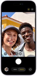 iPhone 17, Vorderansicht, Feature Automatische Ausrichtung für Fotos