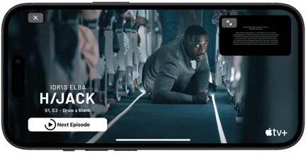 Ein iPhone 15, auf dem gerade die Apple TV+ Serie Hijack läuft