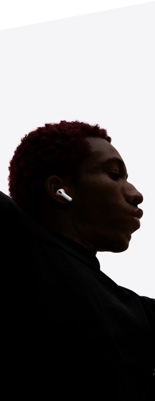 AirPods Pro 3 in den Ohren einer tanzenden Person