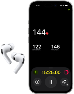 AirPods Pro 3, moitié inférieure de l’écran d’un iPhone 17 Pro, app Forme affichant une fréquence cardiaque